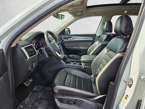 Used 2021 Volkswagen Atlas SEL Premium AWD/4WD image 15