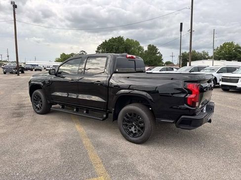 New 2026 Chevrolet Colorado W/T w/ WT Custom Package RWD image 16