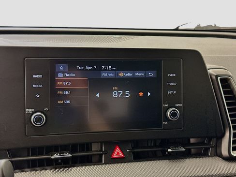 Used 2025 Kia Sportage LX AWD/4WD image 21