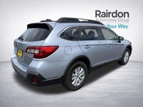 Used 2019 Subaru Outback 2.5i Premium AWD/4WD image 7