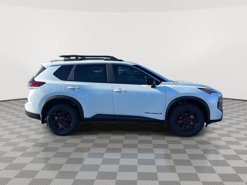 New 2026 Nissan Rogue SV image 4