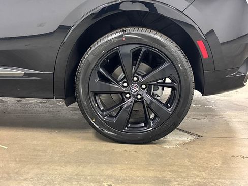 New 2026 Buick Envision Sport Touring image 10