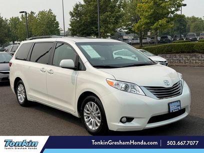 Used 2015 Toyota Sienna XLE w/ XLE Navigation Package