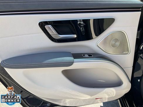 Used 2022 Mercedes-Benz EQS 450+ Sedan image 38