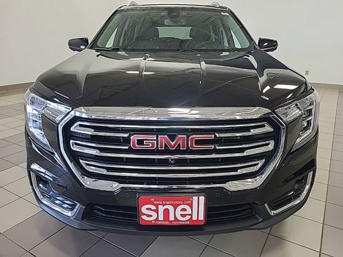 Used 2022 GMC Terrain SLT w/ Infotainment Package II AWD/4WD image 6