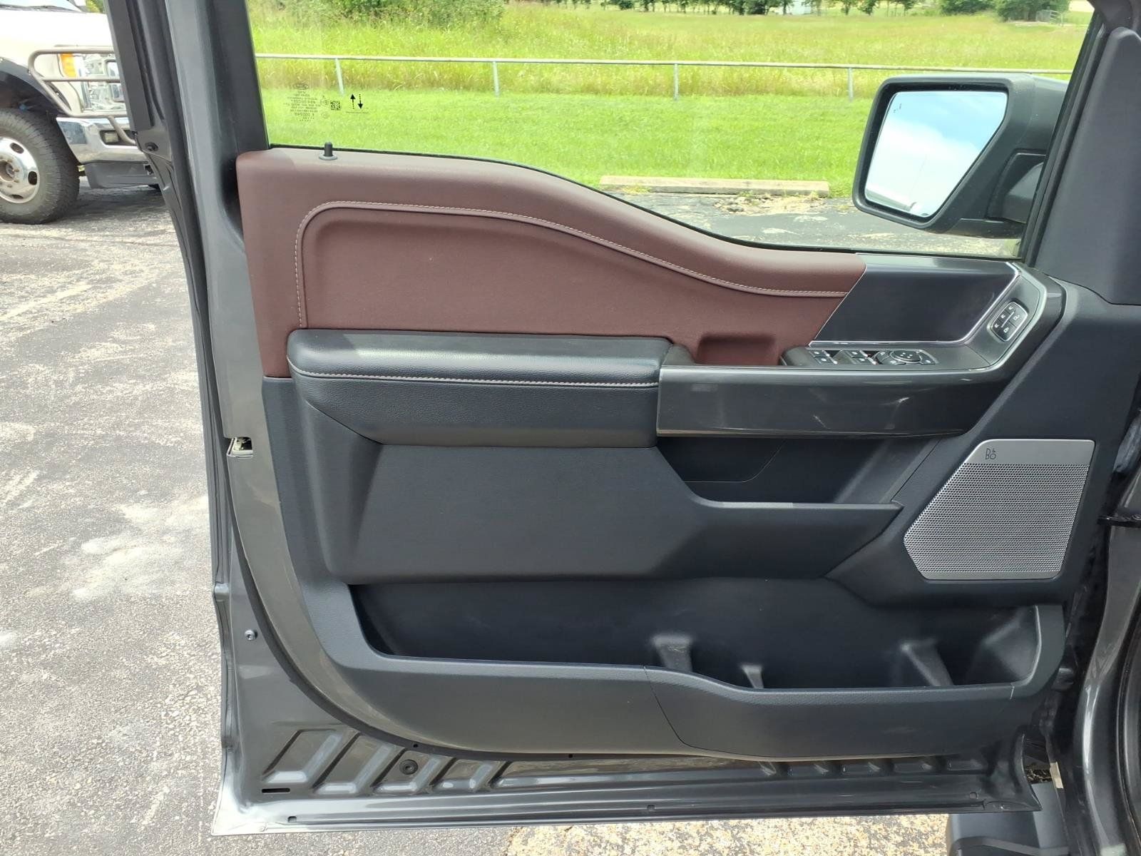 Certified 2023 Ford F150 Lariat AWD/4WD image 9