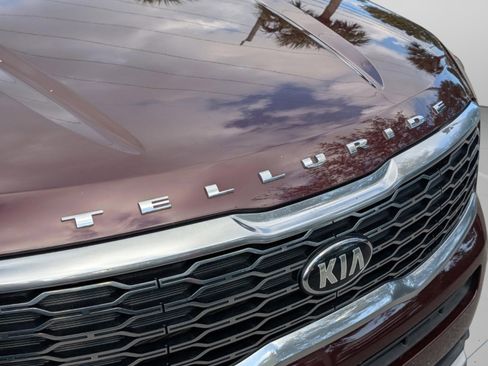 Used 2020 Kia Telluride S w/ S 8 Passenger Seating Package image 12