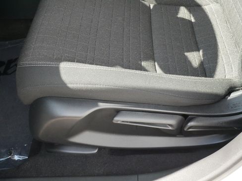 Certified 2023 Honda HR-V LX image 20