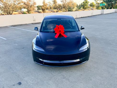 Used 2026 Tesla Model 3 AWD/4WD image 9