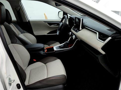 Certified 2024 Toyota RAV4 Adventure image 16