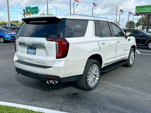 Used 2024 GMC Yukon Denali image 6