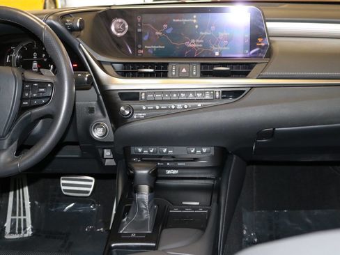 Used 2020 Lexus ES 350 F Sport w/ Accessory Package 2 image 22