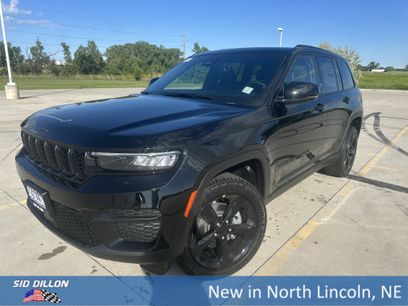 New 2025 Jeep Grand Cherokee Altitude