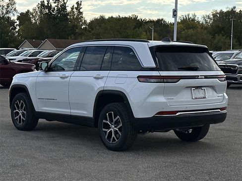 New 2025 Jeep Grand Cherokee Limited image 4