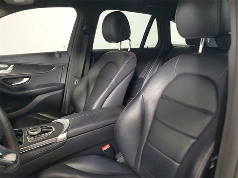 Used 2017 Mercedes-Benz GLC 300 image 21