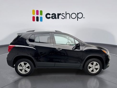 Used 2019 Chevrolet Trax LT w/ LT Convenience Package AWD/4WD image 6