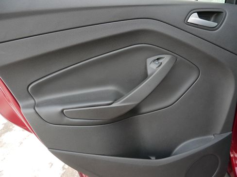 Used 2015 Ford Transit 250 130 Low Roof image 37