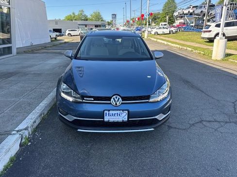 Used 2018 Volkswagen Golf Alltrack SE AWD/4WD image 3