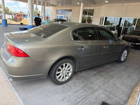 Used 2010 Buick Lucerne CXL FWD image 2