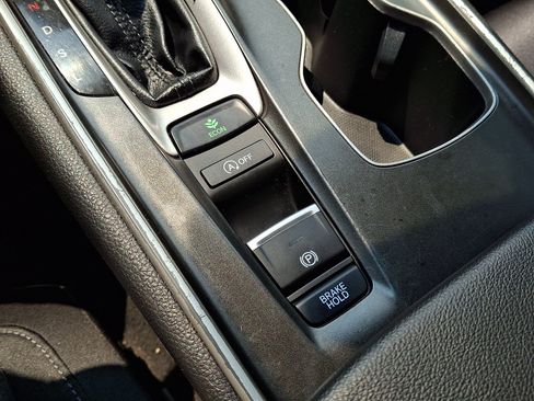 Used 2021 Honda Accord LX image 16