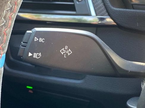 Used 2018 BMW M3 RWD image 21
