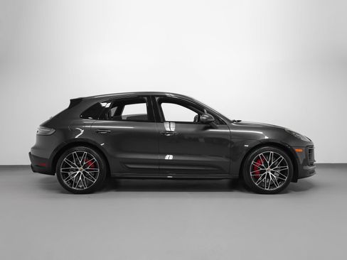 Certified 2024 Porsche Macan GTS w/ Premium Plus Package AWD/4WD image 13