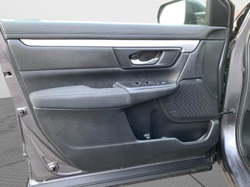 Used 2019 Honda CR-V LX image 11