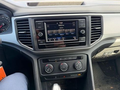 Used 2021 Volkswagen Atlas Cross Sport S image 18