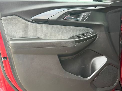 Used 2021 Chevrolet TrailBlazer LT image 23