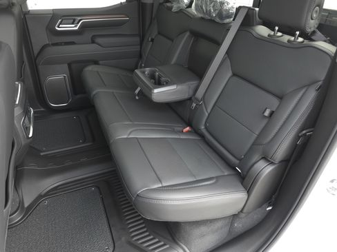 New 2026 GMC Sierra 1500 Denali AWD/4WD image 30