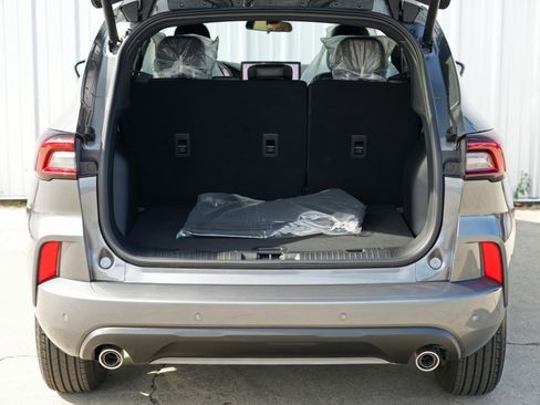 Used 2024 Ford Escape ST-Line Select w/ Tech Pack #1 image 9