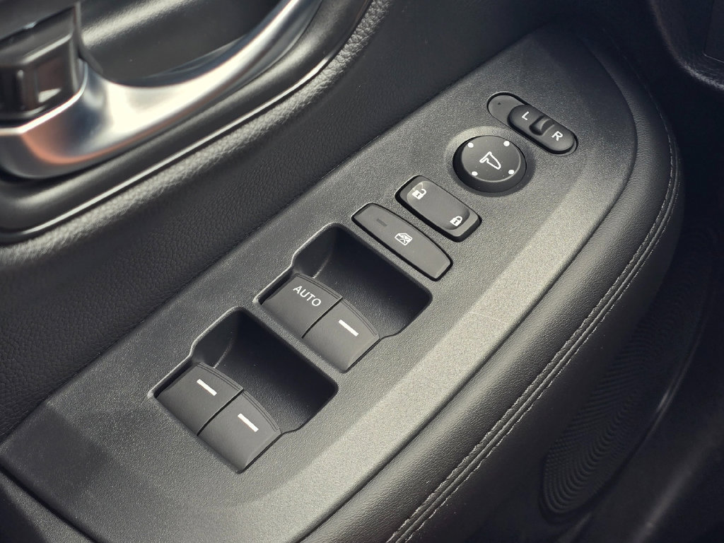 New 2027 Honda HR-V LX image 18