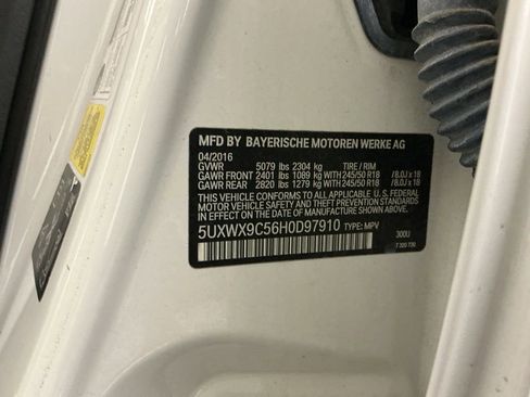 Used 2017 BMW X3 xDrive28i image 36