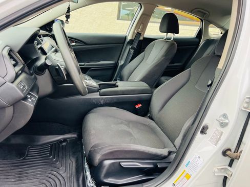 Used 2021 Honda Insight EX image 10