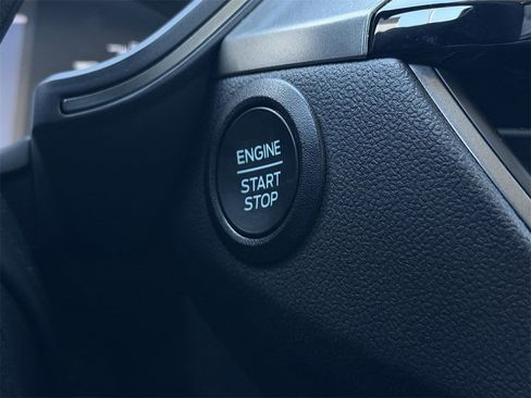 Used 2025 Ford Escape Active image 22