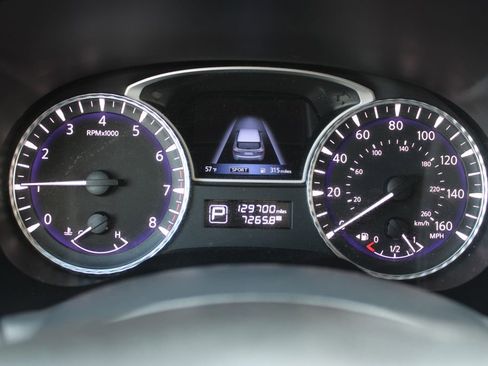 Used 2017 INFINITI QX60 Luxe w/ Deluxe Technology Package image 12