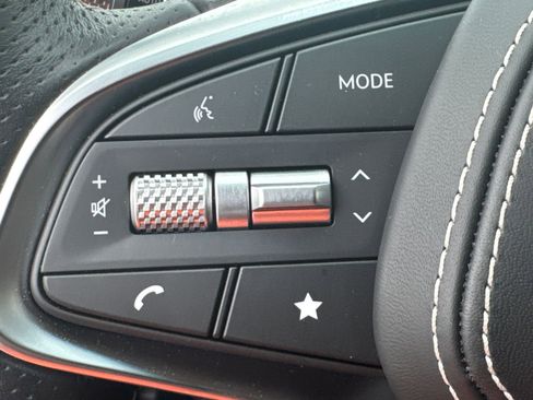 Used 2023 Genesis Electrified GV70 Advanced image 25