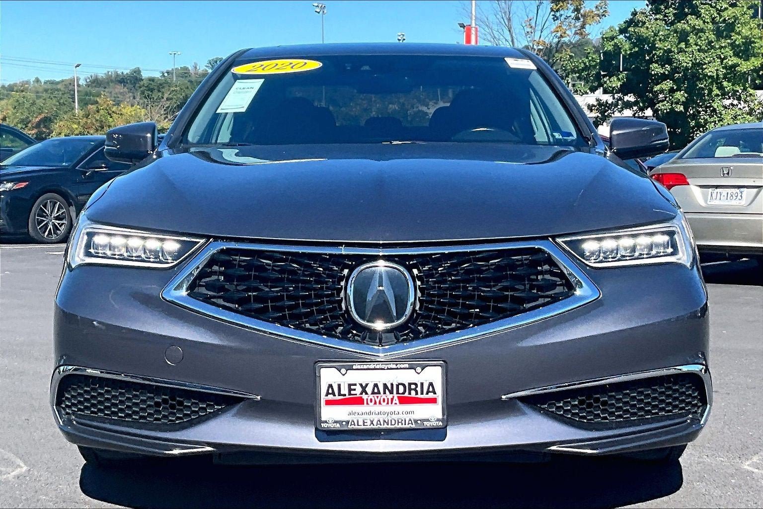 Used 2020 Acura TLX w/ Technology Package FWD image 3