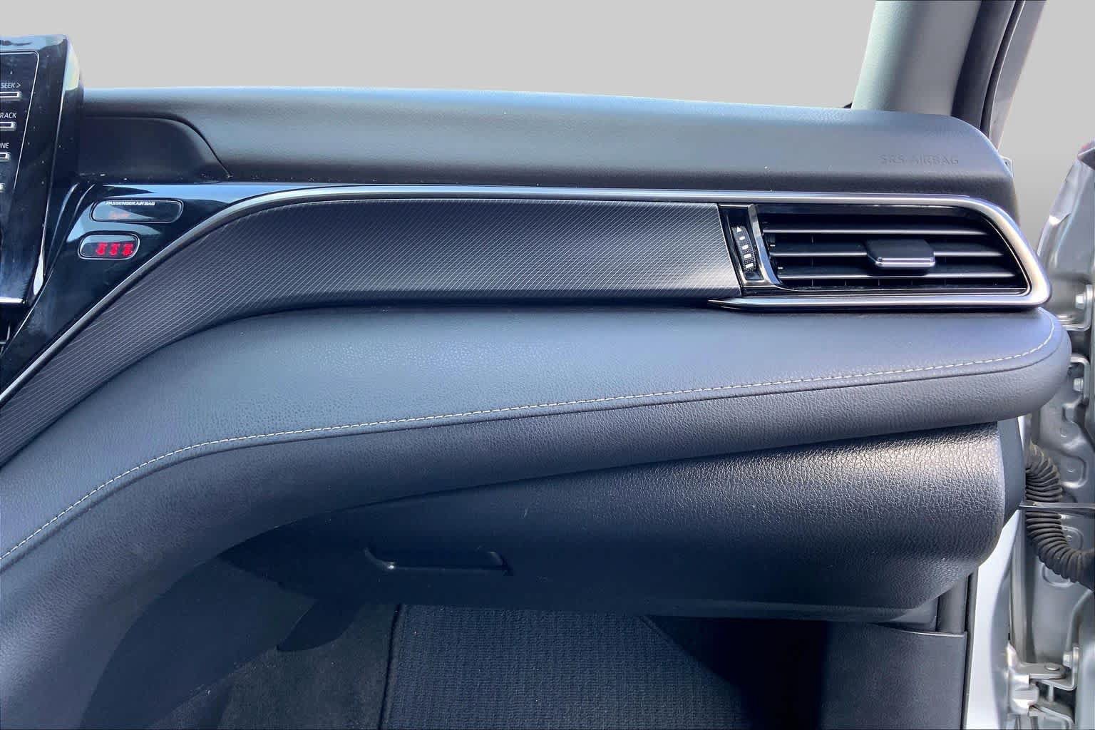 Used 2024 Toyota Camry SE FWD image 18
