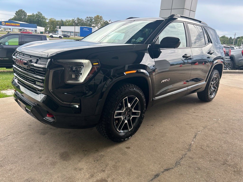 Certified 2026 GMC Terrain AT4 w/ Convenience Package III AWD/4WD image 4