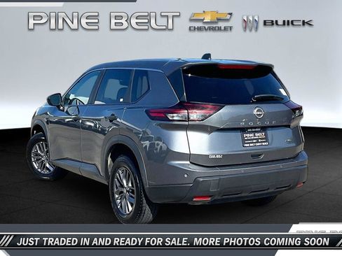 Used 2024 Nissan Rogue S AWD/4WD image 2