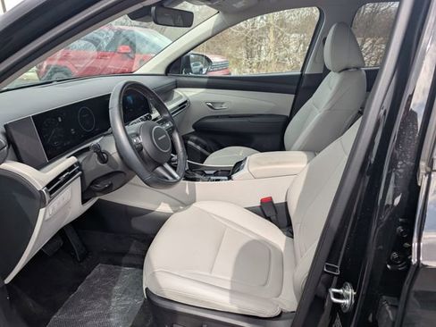 Certified 2025 Hyundai Tucson SEL image 13