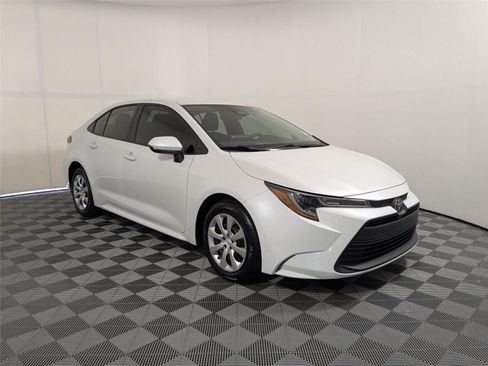 Certified 2023 Toyota Corolla LE image 19