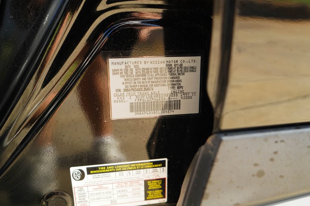 Used 2025 Nissan Kicks SR FWD image 38