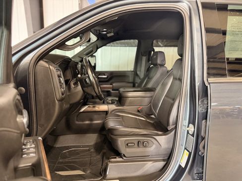 Used 2020 Chevrolet Silverado 3500 High Country AWD/4WD image 13