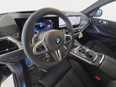 New 2026 BMW X5 M60i w/ Executive Package image 11