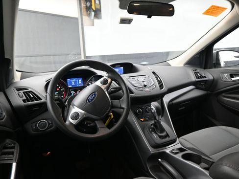 Used 2015 Ford Escape SE image 19