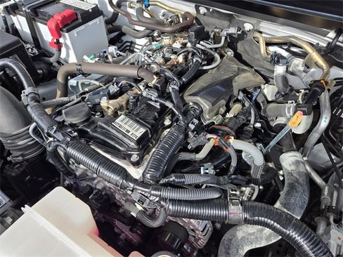 Used 2024 Toyota Tacoma TRD Sport image 18