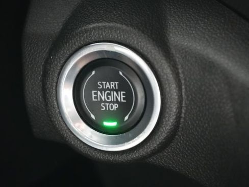 Used 2023 Chevrolet TrailBlazer LT FWD image 14