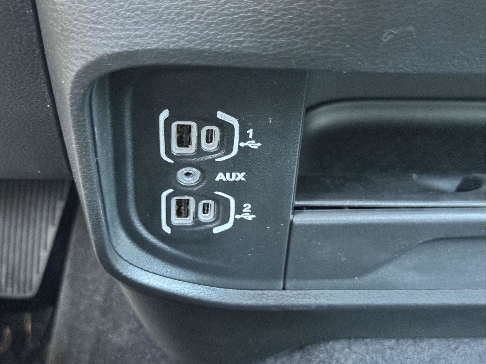 Used 2023 RAM 2500 Laramie AWD/4WD image 33